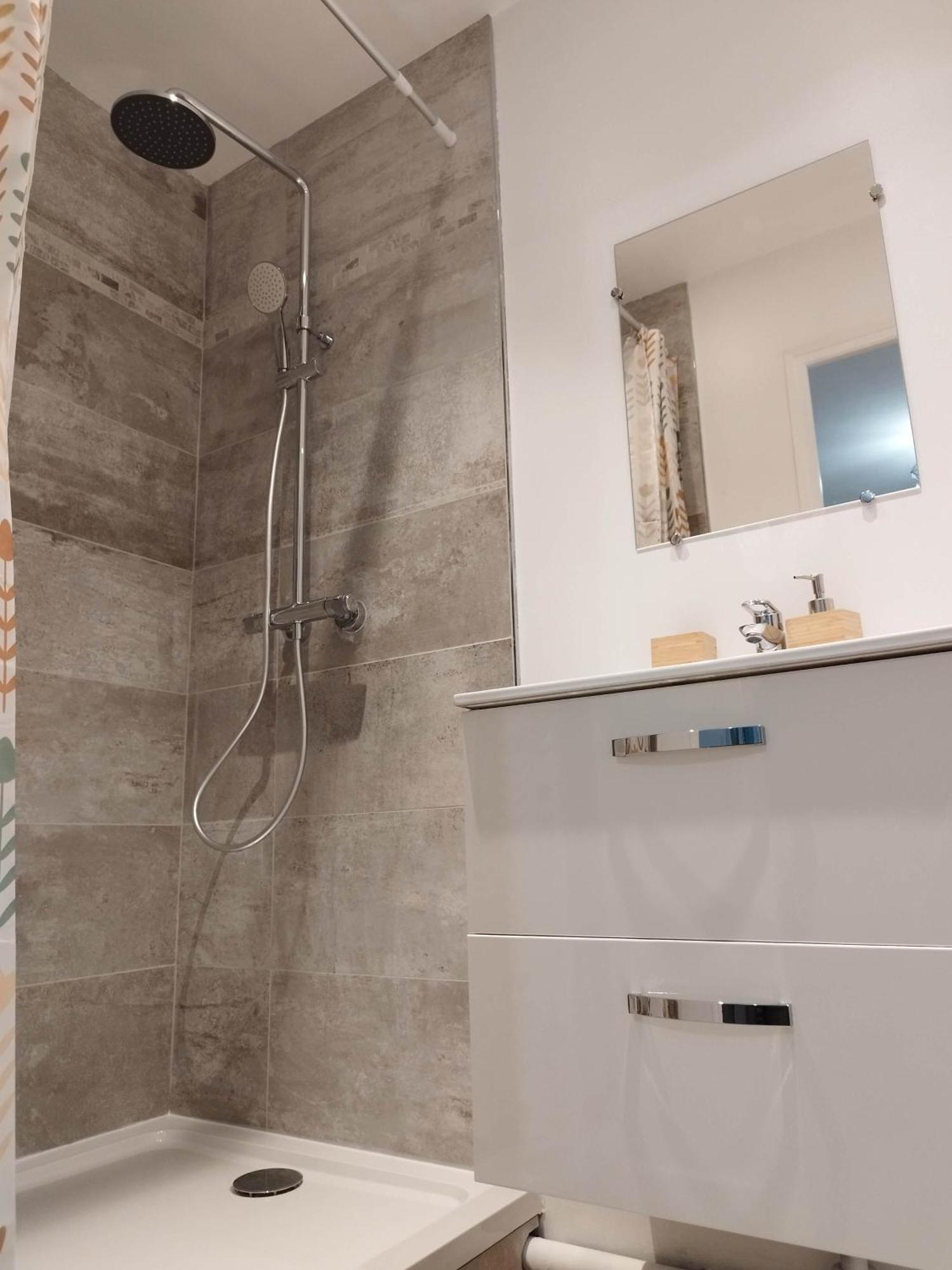 Le New York Bisontin 2 Apartment Безансон Екстериор снимка